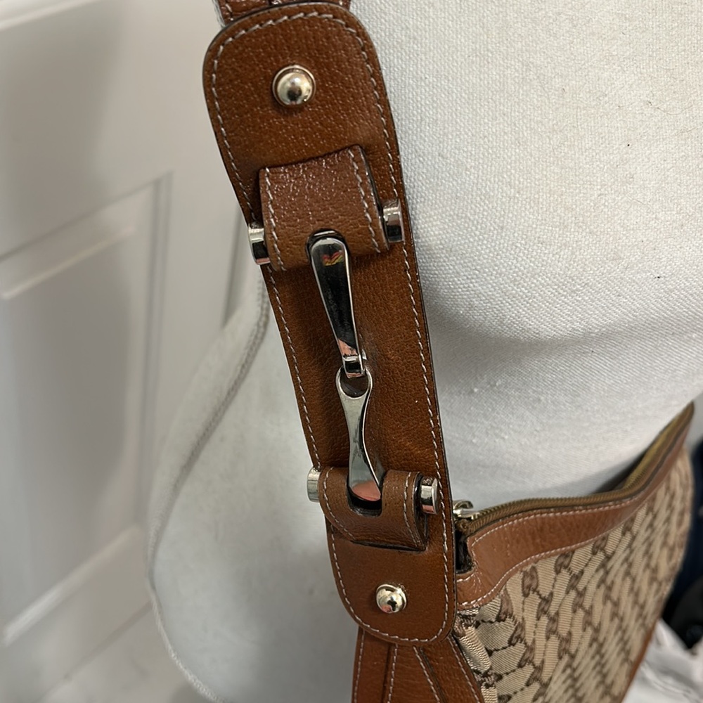 Authentic Gucci bag - Picture 3 of 7